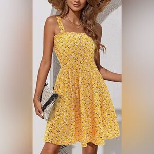 NWOT Yellow Floral Sundress with Pockets